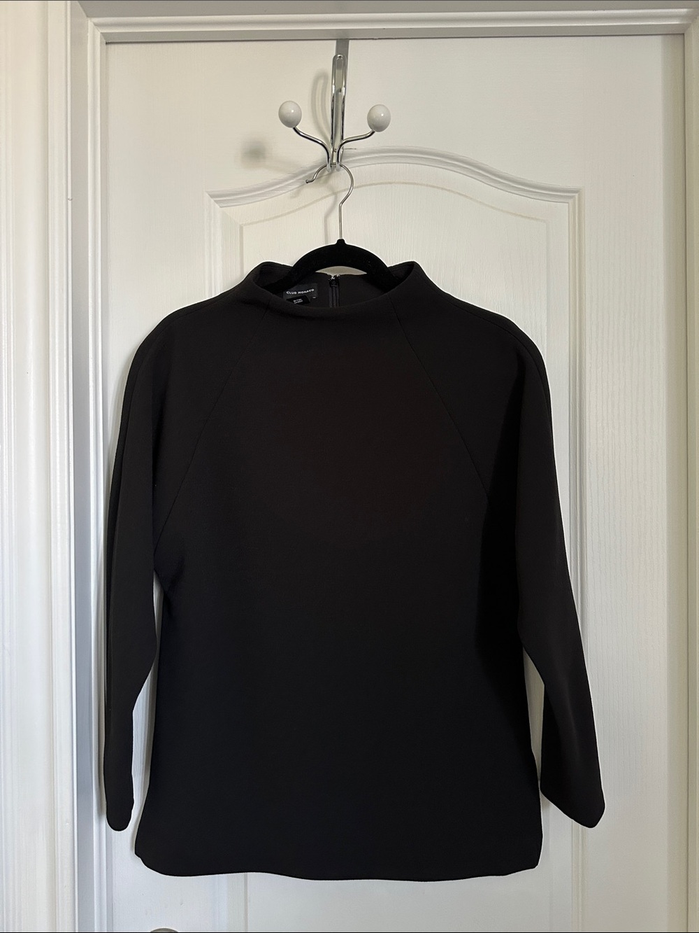 Club Monaco black mock neck / funnel neck long sleeve top